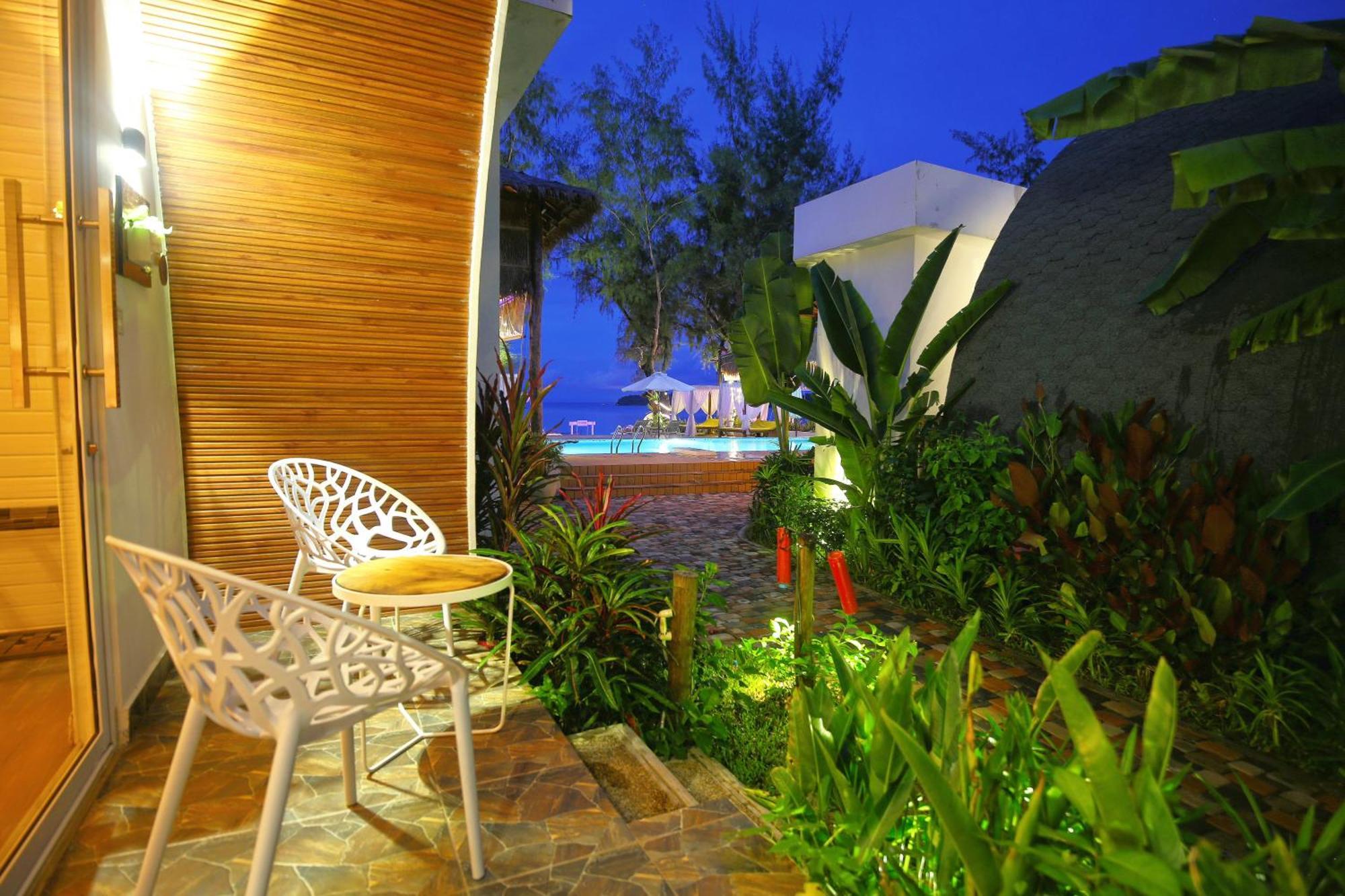 Eden Beach Resort By Ehm Koh Rong Sanloem Exterior photo