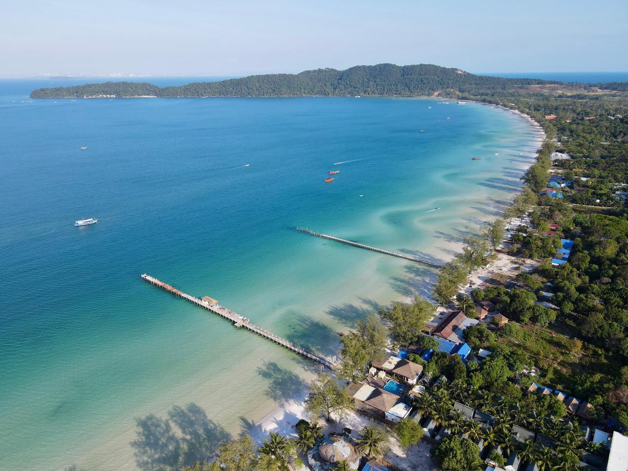 Eden Beach Resort By Ehm Koh Rong Sanloem Exterior photo